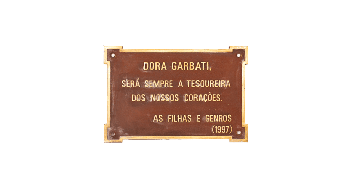 Dora Garbati para filhas e genros